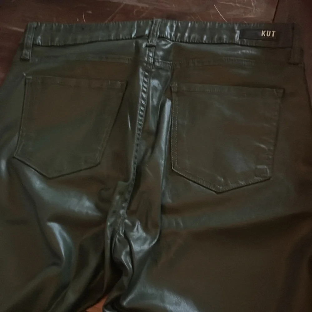 KUT faux leather dark green skinny jean size 10 - Picture 3 of 3